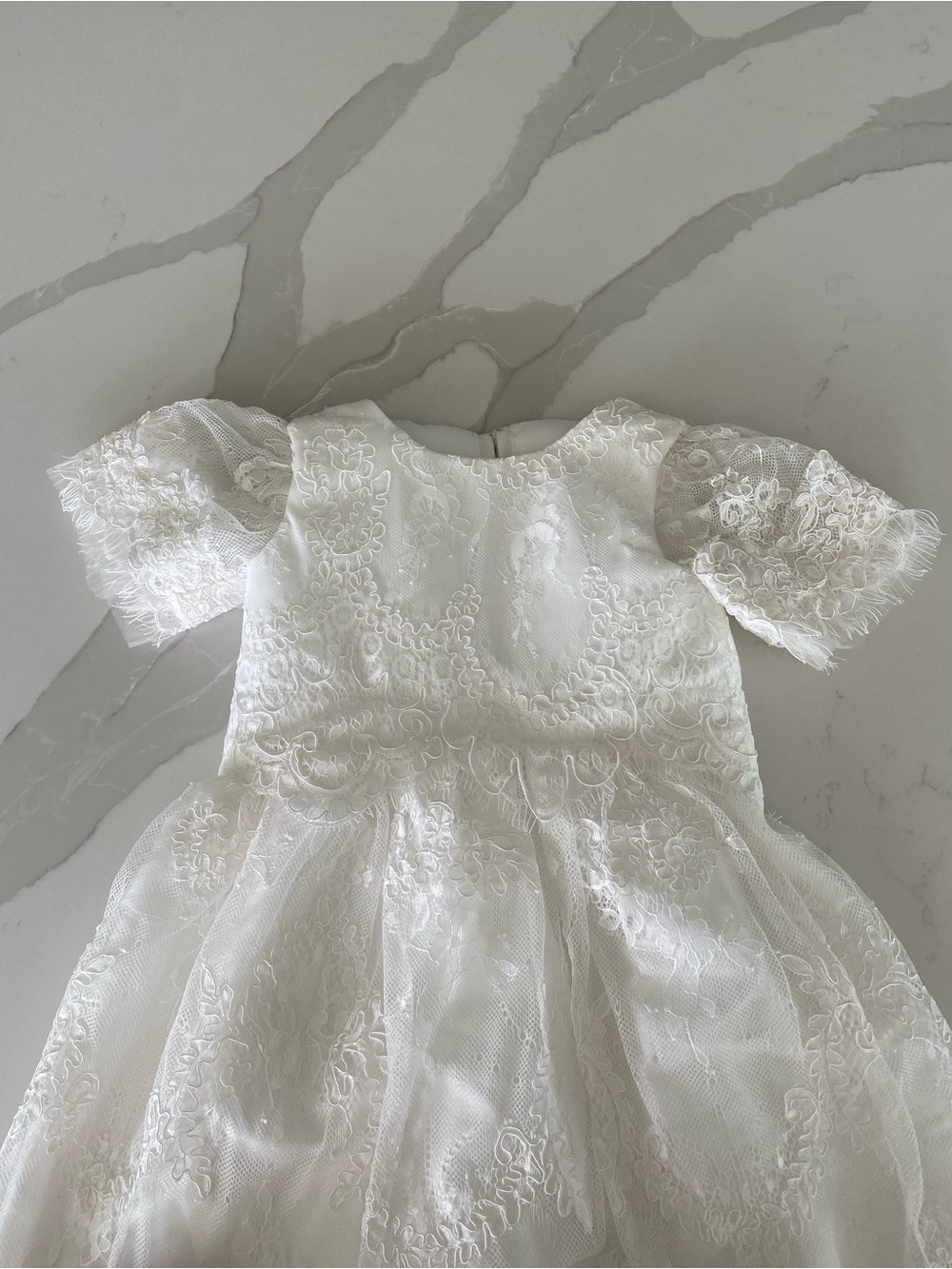 White Lace Infant Dress and Bonnet Set - Classic Baptism Attire - Picture 6 of 16